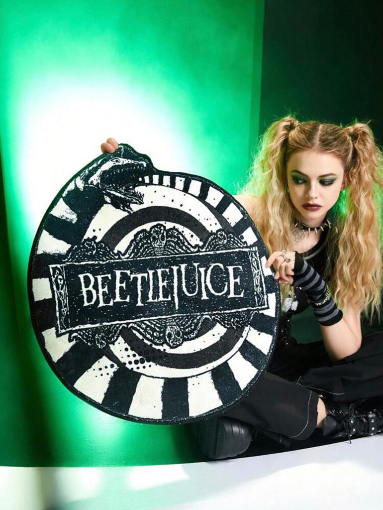 Beetlejuice Sandworm Mat