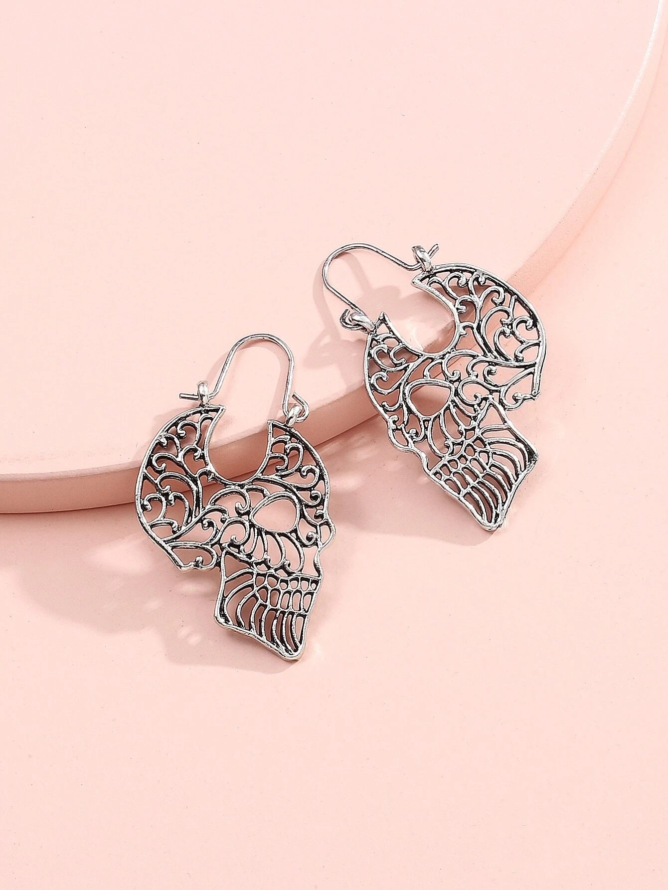 Gothic Filigree Skull Earrings