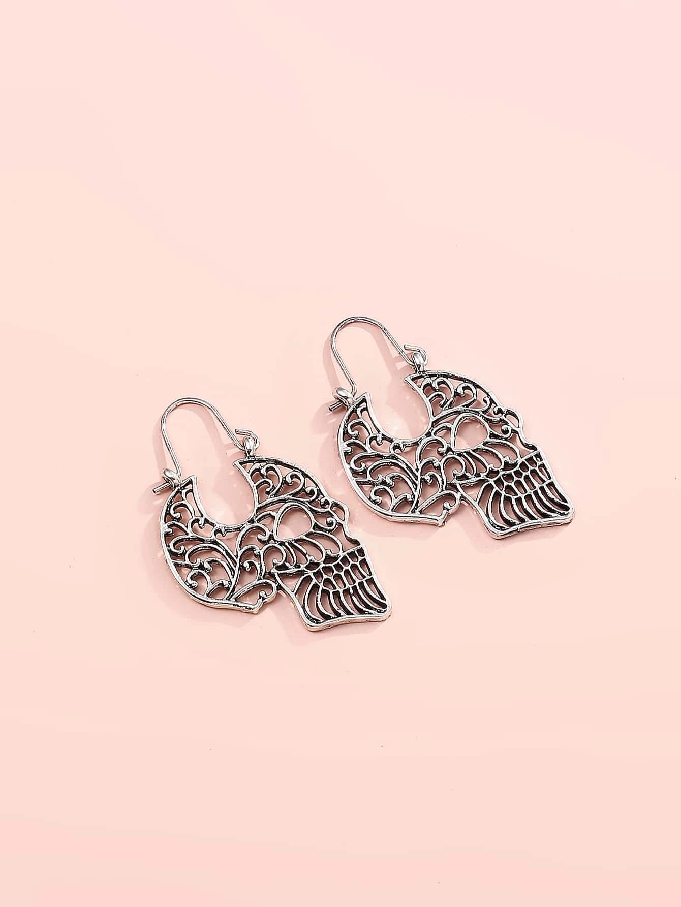 Gothic Filigree Skull Earrings