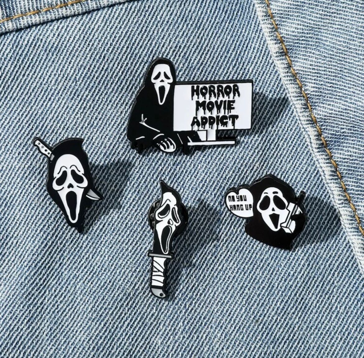 Scream Ghostface Brooch Set
