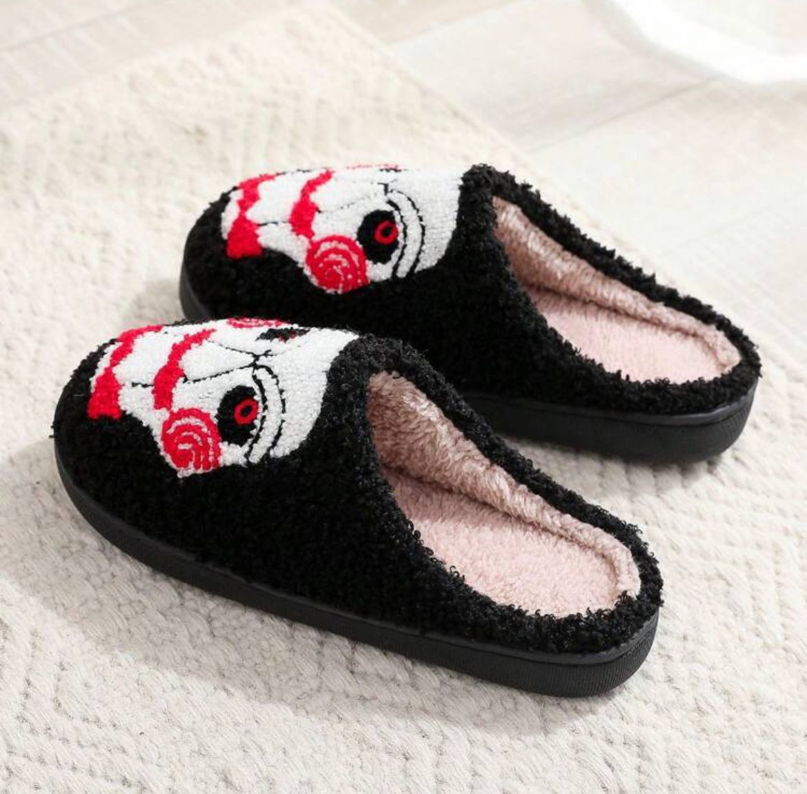 Saw Jigsaw Slippers