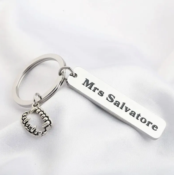 Vampire Diaries Mrs Salvatore Keychain