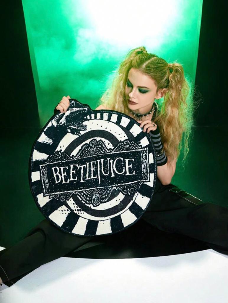 Beetlejuice Sandworm Mat