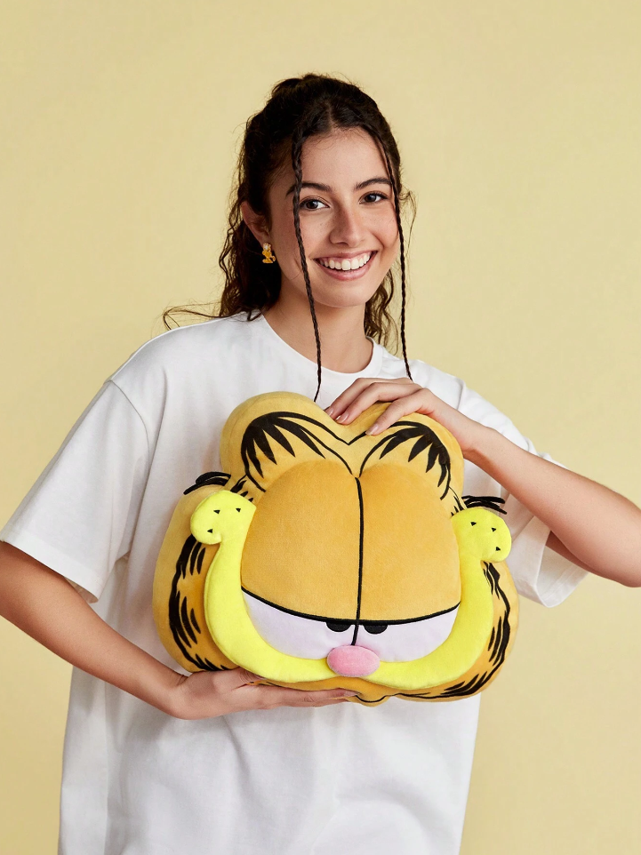 Garfield Plush Cushion