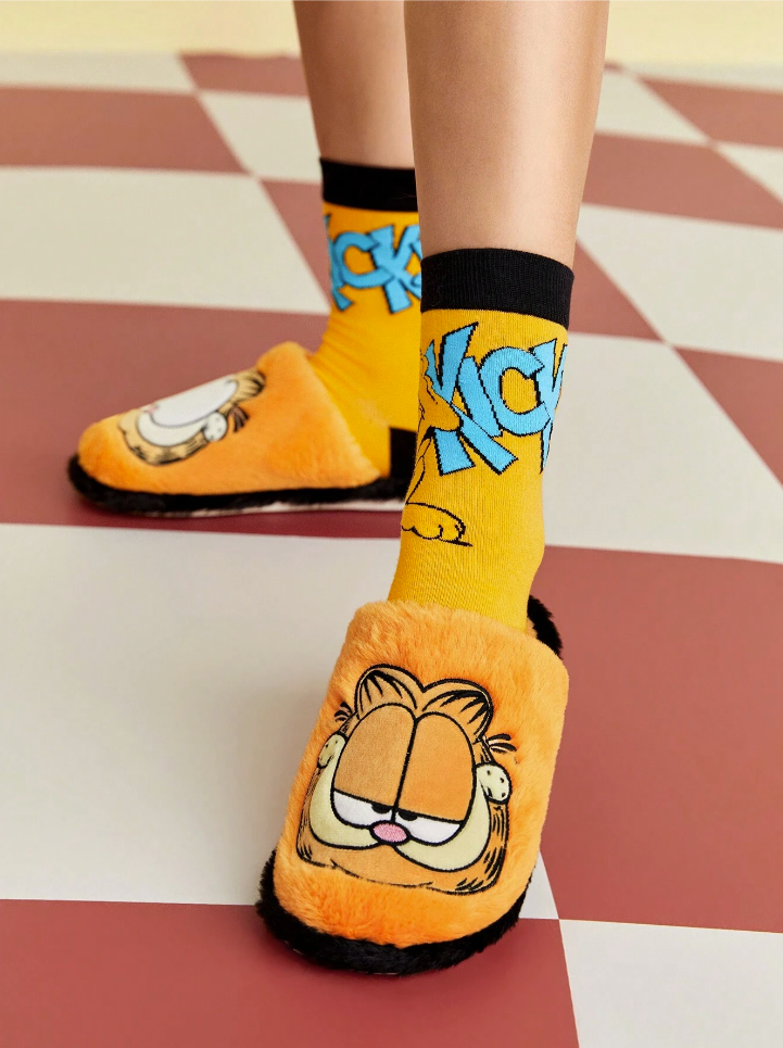 Garfield Plush Slippers