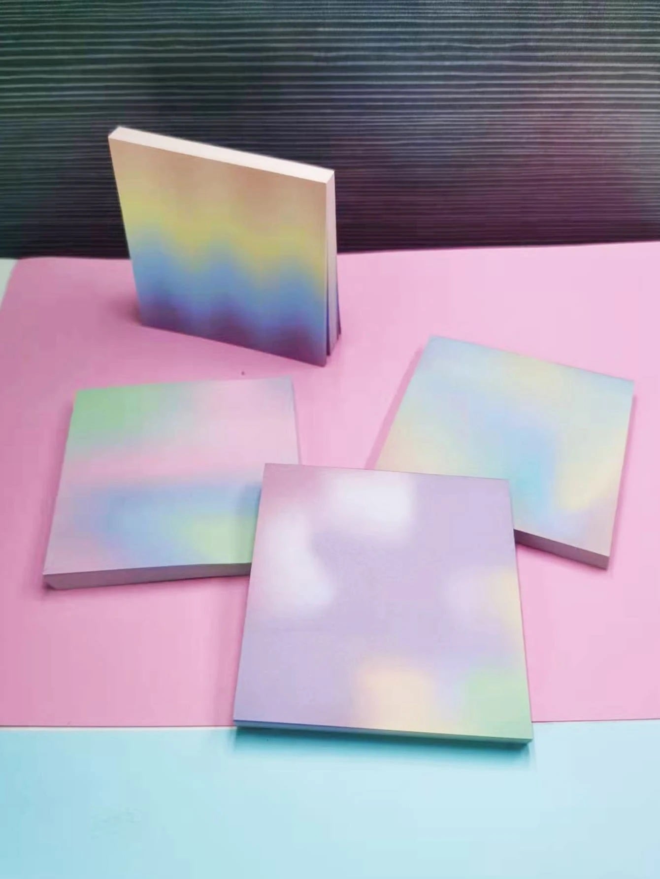 Gradient Memo Pad